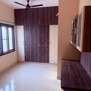 Bedroom Image of 1600 Sq.ft 3 BHK Independent House for rent in Kalyan Nagar Bengaluru for Rs. 52000
