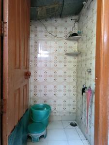 Bathroom Image of 1000 Sq.ft 4 BHK Builder Floor for sale in Old Delhi New Delhi for Rs. 15000000