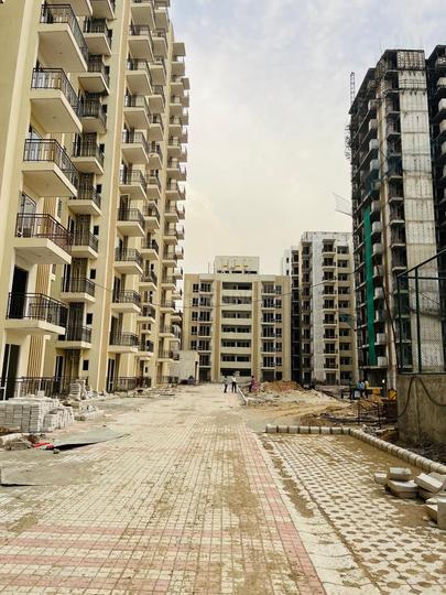 MRG Ultimus Main Image 1