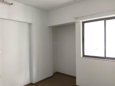 Bedroom Image of 1086 Sq.ft 2 BHK Apartment / Flat for sale in Lodha Palava Lakeside A To H, Palava Phase 2 Thane for Rs. 4800000