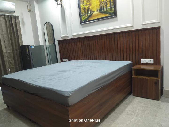 DLF Phase 3 Bedroom 1