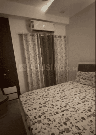 Ajnara Le Garden Main Image 1