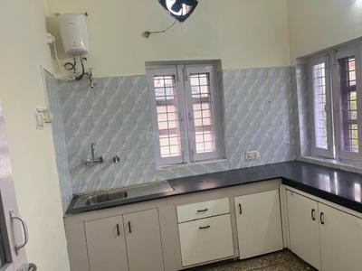Kitchen Image of 1800 Sq.ft 2.5 BHK Apartment / Flat for rent in Subhash Nagar Dehradun for Rs. 22000