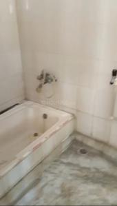 Bathroom Image of 1400 Sq.ft 4 BHK Builder Floor for rent in Harmu Ranchi for Rs. 25000