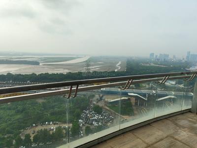 Balcony Image of 2990 Sq.ft 3 BHK Apartment / Flat for rent in Supertech Supernova, Sector 94 Noida for Rs. 129000