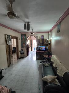 Living Room Image of 900 Sq.ft 2 BHK Apartment / Flat for sale in Vallabh Vidhyanagar Anand for Rs. 2000000