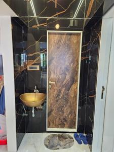 Bathroom Image of 490 Sq.ft 1 BHK Apartment / Flat for sale in Venus Towers, Kurla East Mumbai for Rs. 12000000