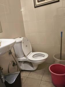 Common Bathroom Image of 1430 Sq.ft 3 BHK Apartment / Flat for sale in Mapsko Casa Bella, Sector 82 Gurgaon for Rs. 15500000