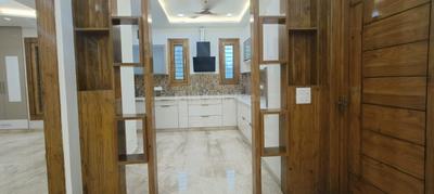 Kitchen Image of 1800 Sq.ft 3 BHK Builder Floor for rent in Vivek Vihar New Delhi for Rs. 100000
