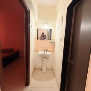 Bathroom Image of 1014 Sq.ft 2 BHK Apartment / Flat for rent in Wakad Pune for Rs. 35000
