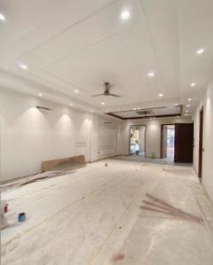 Hall Image of 1980 Sq.ft 3 BHK Builder Floor for sale in Mansarover Garden New Delhi for Rs. 42500000