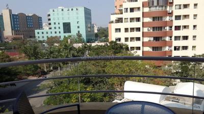 Balcony Image of 1950 Sq.ft 3 BHK Apartment / Flat for sale in Marigold Complex, Kalyani Nagar Pune for Rs. 33500000