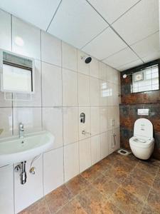 Bathroom Image of 1200 Sq.ft 2 BHK Apartment / Flat for rent in KPC Layout Bengaluru for Rs. 38000