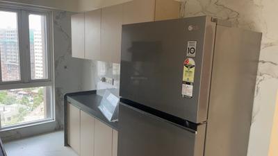 Kitchen Image of 700 Sq.ft 1.5 BHK Apartment / Flat for rent in Deraiya Iconico, Kurla East Mumbai for Rs. 50000