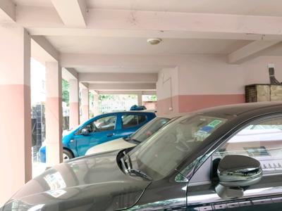 Car Garage Image of 850 Sq.ft 2 BHK Apartment / Flat for sale in Garfa Kolkata for Rs. 4900000
