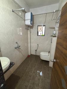 Bathroom Image of 1500 Sq.ft 4 BHK Duplex for rent in Kolar Road Bhopal for Rs. 32000