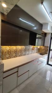 Kitchen Image of 1295 Sq.ft 2 BHK Apartment / Flat for rent in Paramount Symphony, Crossings Republik Ghaziabad for Rs. 17500