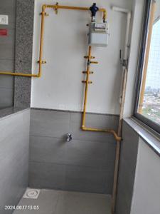 Balcony Image of 850 Sq.ft 1 BHK Apartment / Flat for rent in Surya Kiran Aakash Homes, Ujala Circle Ahmedabad for Rs. 15500
