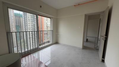Bedroom Image of 500 Sq.ft 1 BHK Apartment / Flat for rent in Swastik Platinum, Vikhroli East Mumbai for Rs. 40000