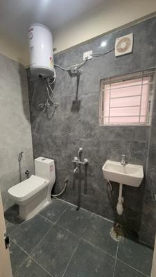 Image of 950 Sq.ft 2 BHK Apartment / Flat for rent in Singasandra, Bengaluru for Rs. 35000
