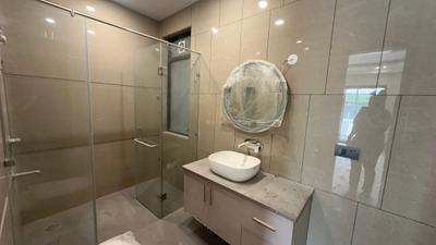 Image of 1801 Sq.ft 3 BHK Builder Floor for sale in Paschim Vihar, New Delhi for Rs. 38000000