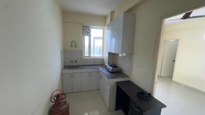 Kitchen Image of 900 Sq.ft 3 BHK Apartment / Flat for sale in Pyramid Altia, Sector 70 Gurgaon for Rs. 9000000