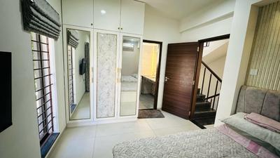 Bedroom Image of 2620 Sq.ft 4 BHK Villa for rent in Medavakkam Chennai for Rs. 90000