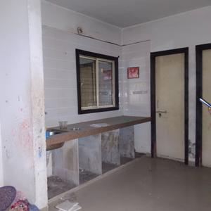 Kitchen Image of 1000 Sq.ft 2 BHK Apartment / Flat for rent in Dindoli Surat for Rs. 9500