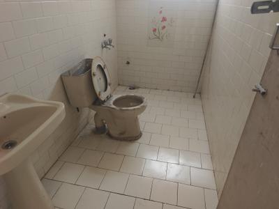 Image of 1500 Sq.ft 2 BHK Apartment / Flat for sale in Shivaji Nagar, Bengaluru for Rs. 15000000