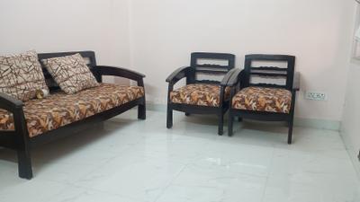 Living Room Image of 580 Sq.ft 1 BHK Apartment / Flat for rent in Vasant Kunj New Delhi for Rs. 35000
