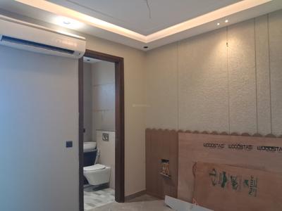 Bedroom Image of 1800 Sq.ft 3 BHK Builder Floor for sale in New Builder Floors, Paschim Vihar New Delhi for Rs. 36500000