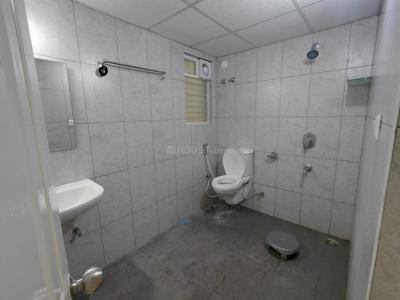 Image of 1500 Sq.ft 3 BHK Apartment / Flat for rent in Mahaveer Carnation, Vakil Garden City, Bengaluru for Rs. 45000