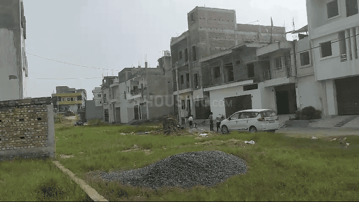 RATU BARJPUR Main Image 1