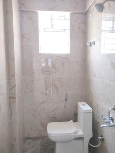 Common Bathroom Image of 1183 Sq.ft 3 BHK Apartment / Flat for sale in Avani Residency, Singasandra Bengaluru for Rs. 7800040