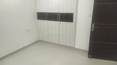 Bedroom Image of 870 Sq.ft 2 BHK Apartment / Flat for rent in Sikka Karnam Greens, Sector 143B Noida for Rs. 25000