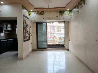 Living Room Image of 1050 Sq.ft 2 BHK Apartment / Flat for sale in Haware Splendor, Kharghar Navi Mumbai for Rs. 15000000