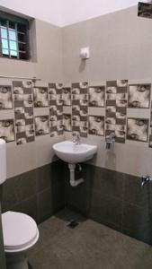 Bathroom Image of 1150 Sq.ft 2 BHK Independent House for sale in Vallikode Palakkad for Rs. 6000000