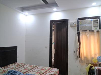 Bedroom Image of 1250 Sq.ft 3 BHK Builder Floor for sale in Ramesh Nagar New Delhi for Rs. 25000000