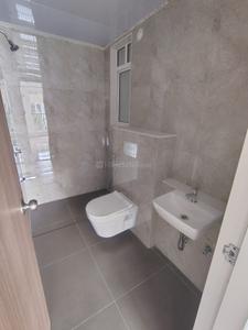 Bathroom Image of 1050 Sq.ft 2 BHK Apartment / Flat for sale in Dosti Greenscapes Phase 3, Hadapsar Pune for Rs. 11600000