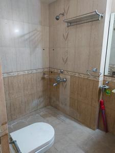 Bathroom Image of 2400 Sq.ft 3 BHK Apartment / Flat for rent in Alkapuri Vadodara for Rs. 50000
