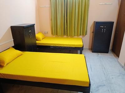 Bedroom Image of Boys pg available at Alkapuri in Alkapuri, Vadodara