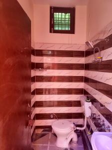 Bathroom Image of 820 Sq.ft 3 BHK Independent House for rent in Bamheta Village Ghaziabad for Rs. 20000