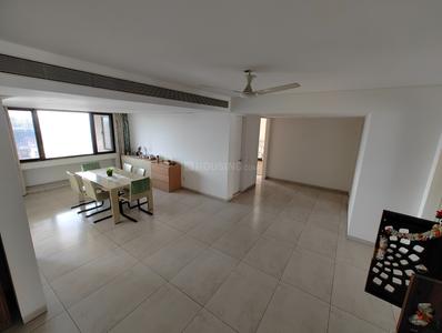 4 BHK Flat