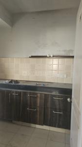 Kitchen Image of 985 Sq.ft 2 BHK Apartment / Flat for rent in Paras Seasons, Sector 168 Noida for Rs. 21000