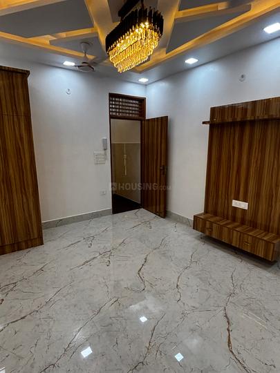 N block Mohan garden near Nawada metro Main Image 1