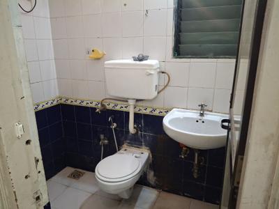 Bathroom Image of 593 Sq.ft 1 BHK Apartment / Flat for sale in RNA NG Royal Park, Kanjurmarg East Mumbai for Rs. 9600000