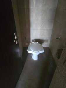 Bathroom Image of 1200 Sq.ft 3 BHK Apartment / Flat for rent in Rushabhdev Sharan Circle Homes, Chandkheda Ahmedabad for Rs. 27000