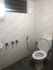 Bathroom Image of 1950 Sq.ft 3 BHK Builder Floor for rent in Kumaraswamy Layout Bengaluru for Rs. 41000