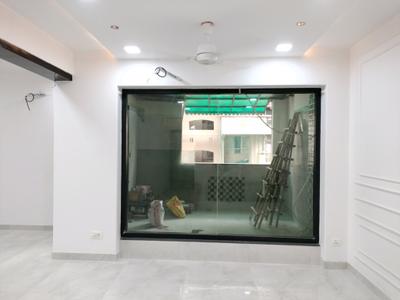 Living Room Image of 1800 Sq.ft 3 BHK Apartment / Flat for sale in Om Satyam Apartment, Sector 4 Dwarka New Delhi for Rs. 33000000