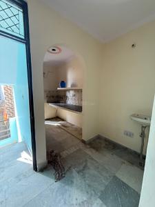 Bedroom Image of 5974 Sq.ft 8 BHK Independent House for sale in Shakarpur Khas New Delhi for Rs. 13500000
